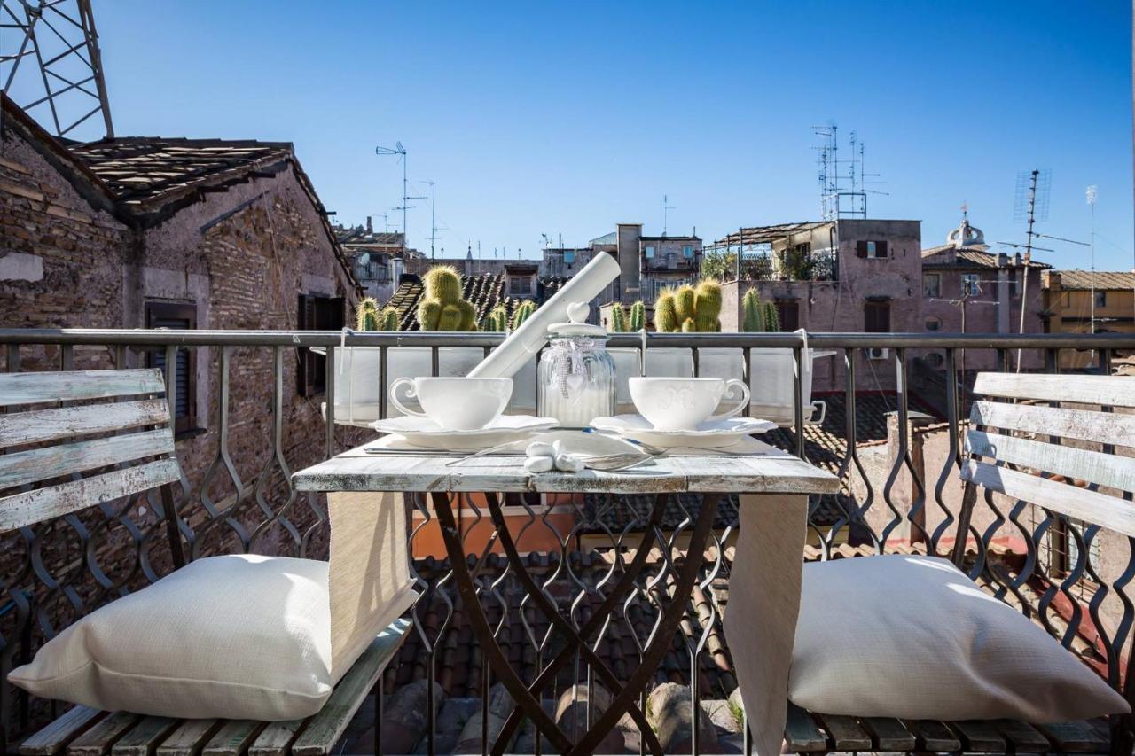 Bbhomerome - Campo Dei Fiori Balcony View Penthouse Bagian luar foto